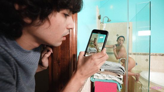 AnalMom – Lilly Hall – Valuable Leverage