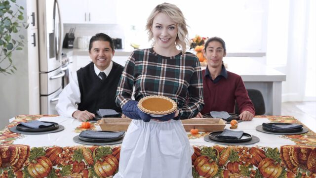 FamilyStrokes – Ava Sinclaire – Thankful For My Stepbrother’s Cock