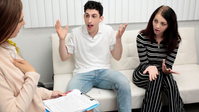 PervTherapy – Corra Cox & Kenzie Love – Getting Extra Comfy