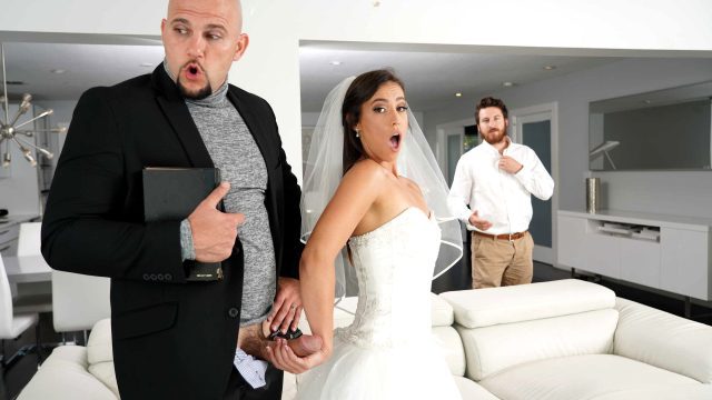 Brazzers – Kelsi Monroe – Something Borrowed Something Blew