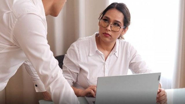 Alondra – A secretary not so innocent – SexMex