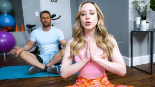 Alaina Taylor – Tantric, Tantalizing and Creamy Yoga – MilfBody