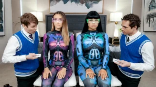 Della Cate, Beca Barbie – Robo-Stepsis – SisSwap