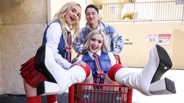 Eva Nyx, Khloe Kingsley – Fuck a Pair of Twins ! Oh, Behave! – StepSiblings