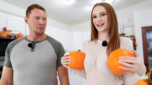 Harley Love – How To Eat Halloween Pie – MyFamilyPies