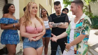 Zoey Uso – UNC Z Gets A Rush! – Brazzers