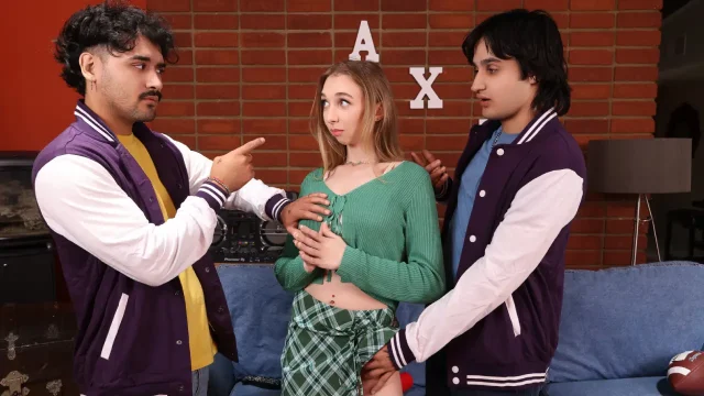 Breezy Bri – Frat Boys’ Fuck Pinata – FreeuseFantasy