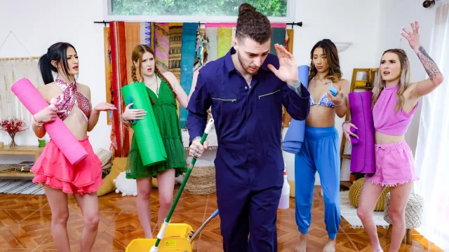 Kimora Quin, Athena Heart, Thea Summers & Lexy Blaze – Squirting Workshop Last One to Squirt Has to Fuck the Janitor – TeamSkeetSingles