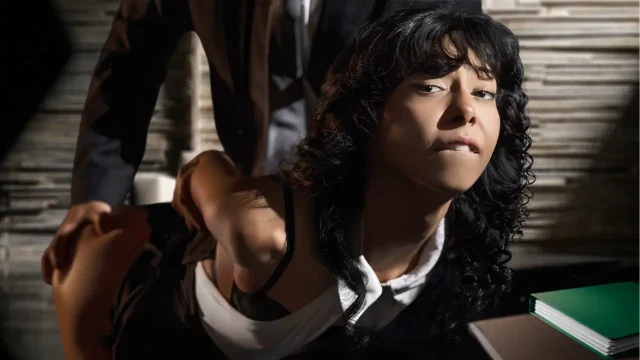 Cindy Luna – This Latina’s Lust for Power Knows No Limit – OyeLoca