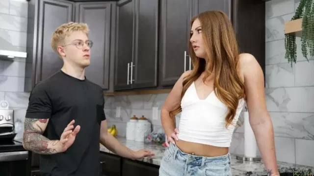 Kimmie Haze – My Stepbro Is Packing A Missile – BrattySis